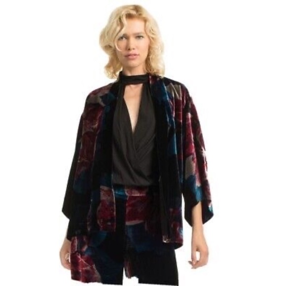 Crushed Velvet Kimono Jacket Trina Turk Luxe Plush Agave Exclusive XS / S - Picture 3 of 15